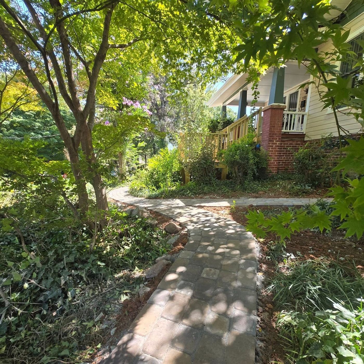 Garden Paths by Pavestone Landscaping